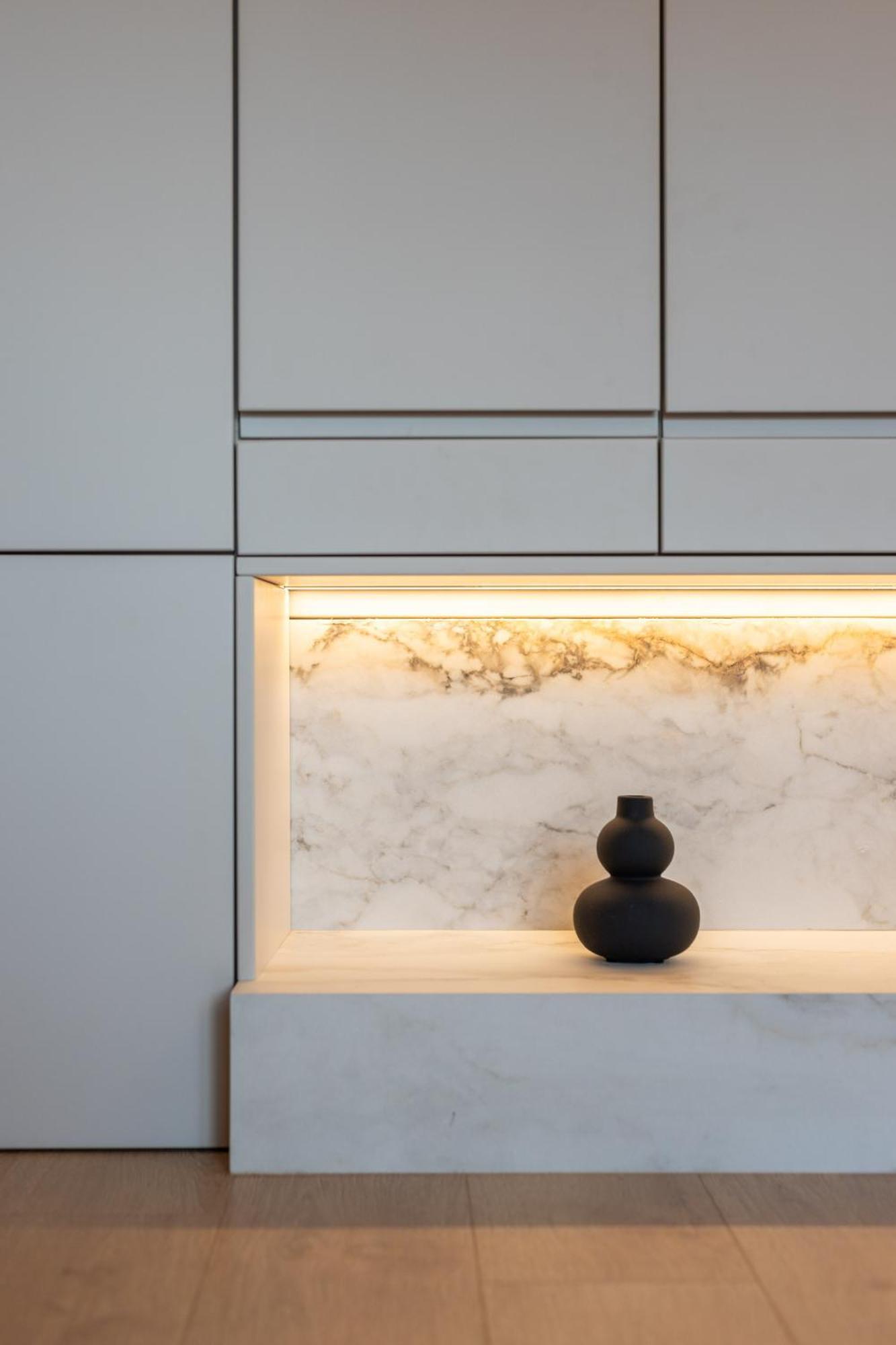 Central Inn, New Bazaar Apartment ティラナ エクステリア 写真