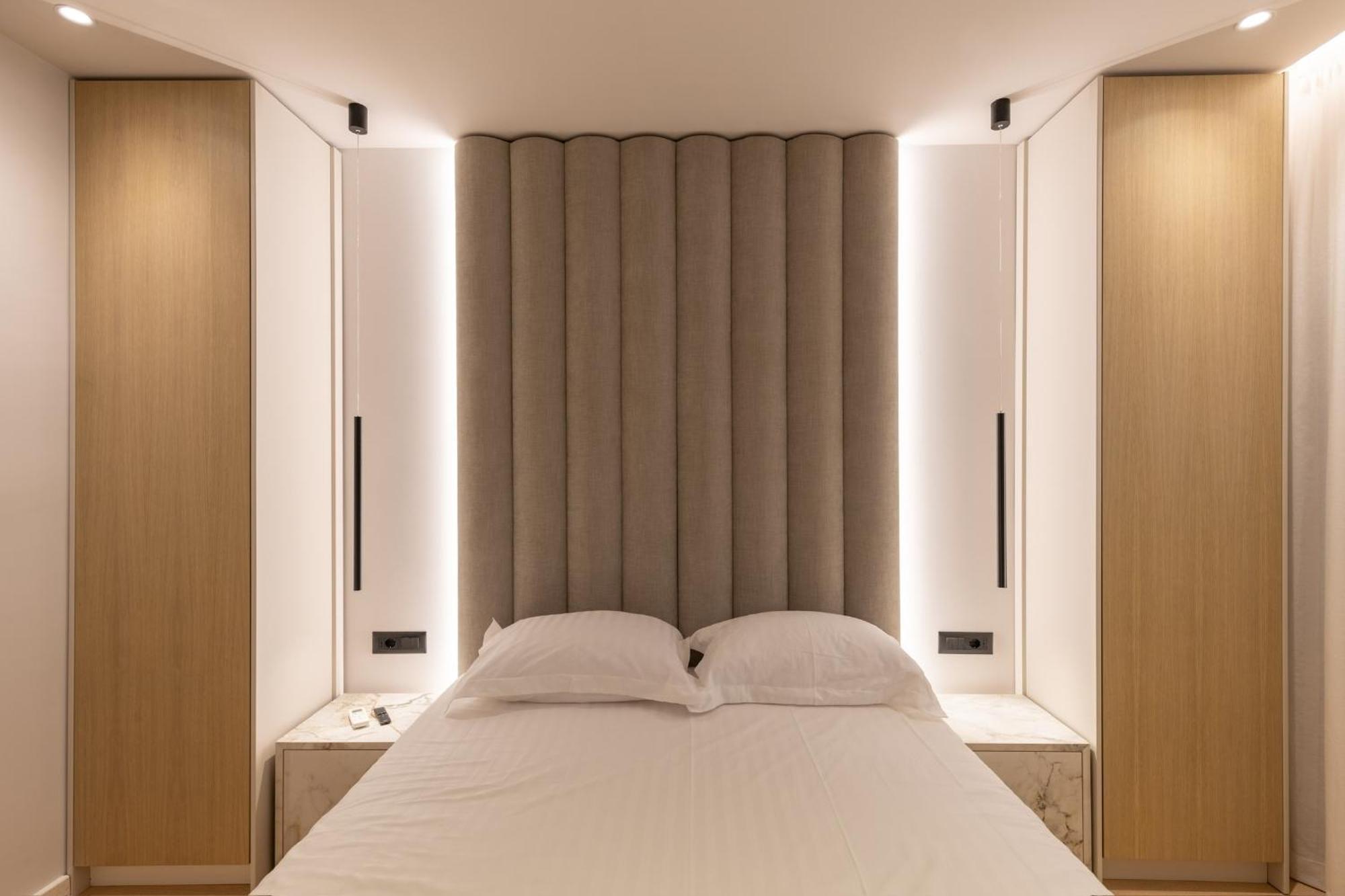 Central Inn, New Bazaar Apartment ティラナ エクステリア 写真