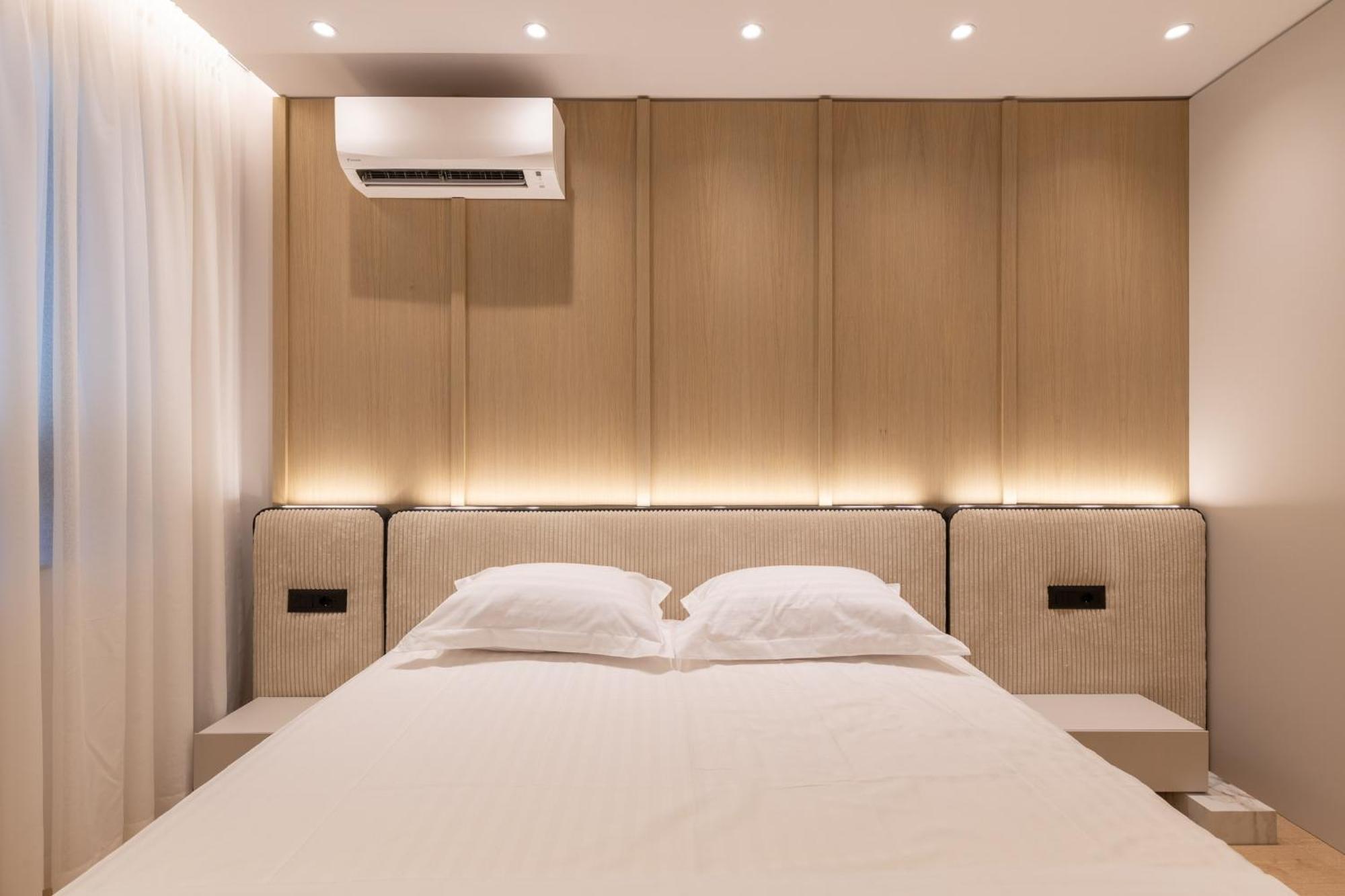 Central Inn, New Bazaar Apartment ティラナ エクステリア 写真