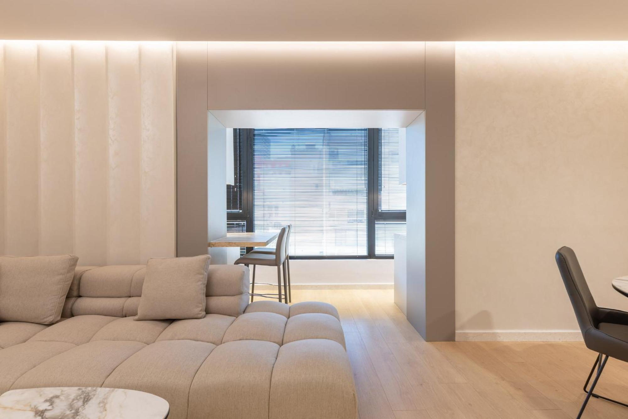 Central Inn, New Bazaar Apartment ティラナ エクステリア 写真